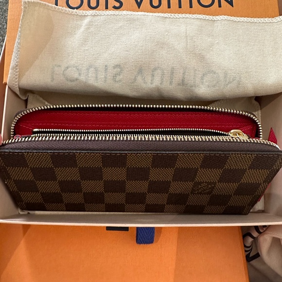 Louis Vuitton clemence wallet - Picture 3 of 11